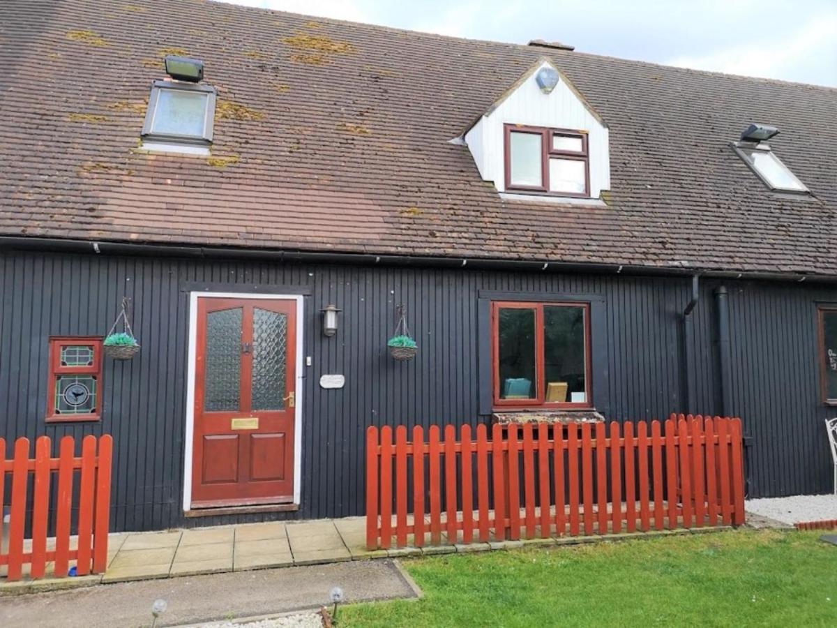 Chalet Cottages Streatley  Bagian luar foto